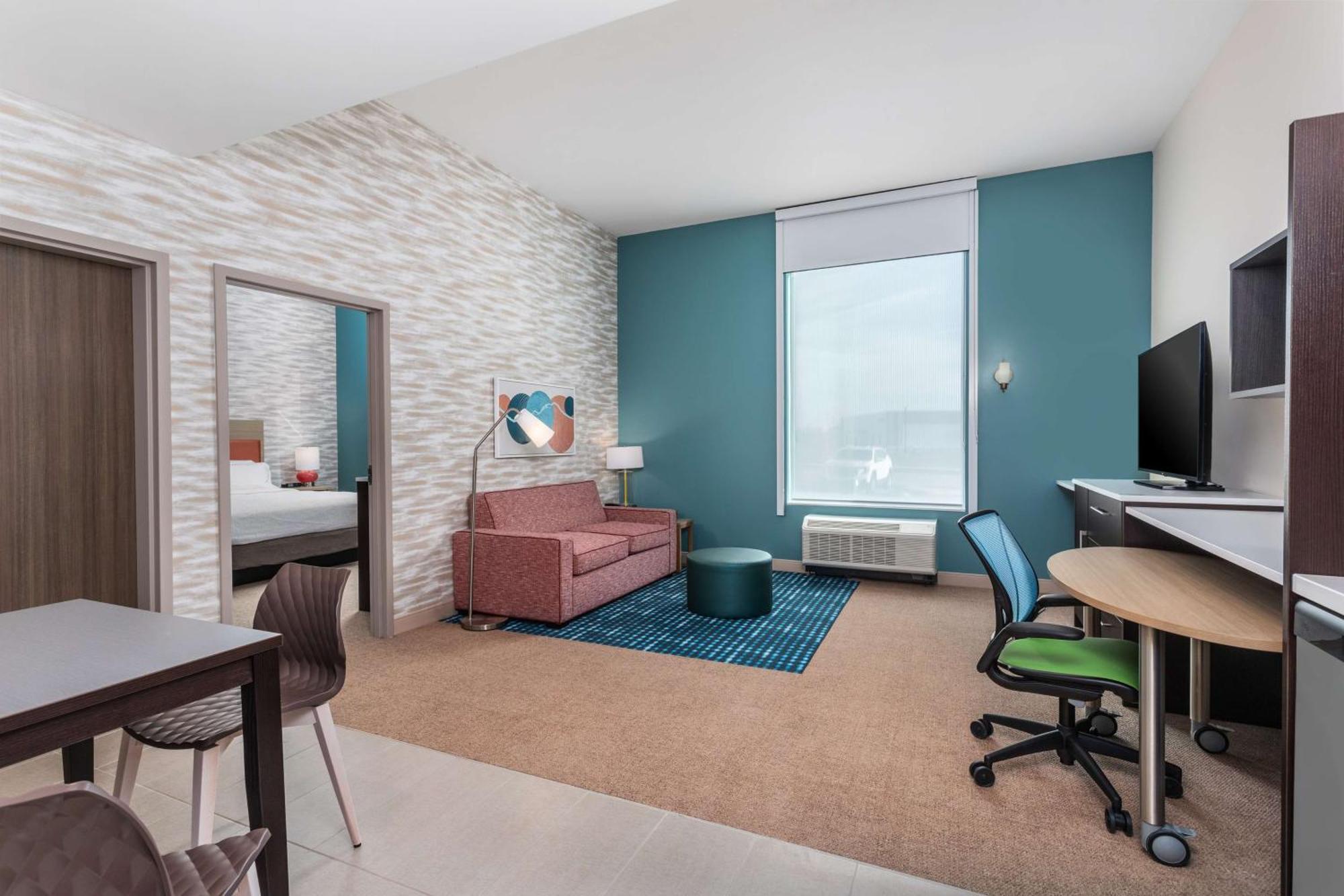 Home2 Suites By Hilton Cedar Rapids Westdale ภายนอก รูปภาพ